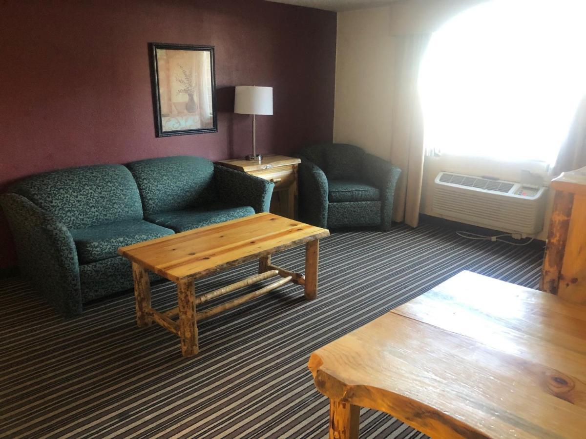 Studio 6 Suites Butte Mt I-90 I-15 Exterior foto